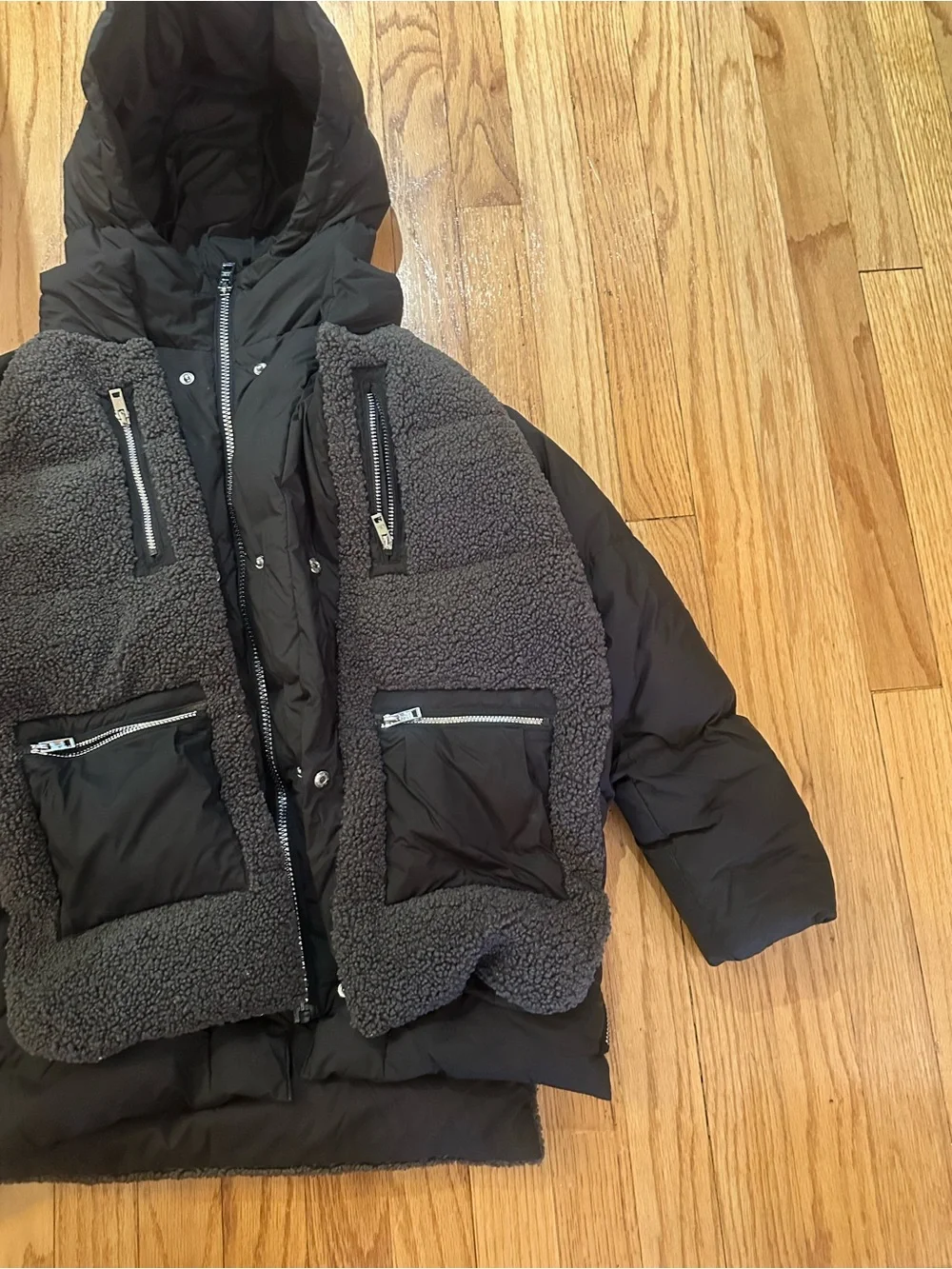 Orolay Kids Hooded Puffer Jacket with Sherpa Front - Black Size 11-12